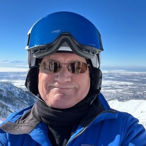 Meet your Posher, Winn